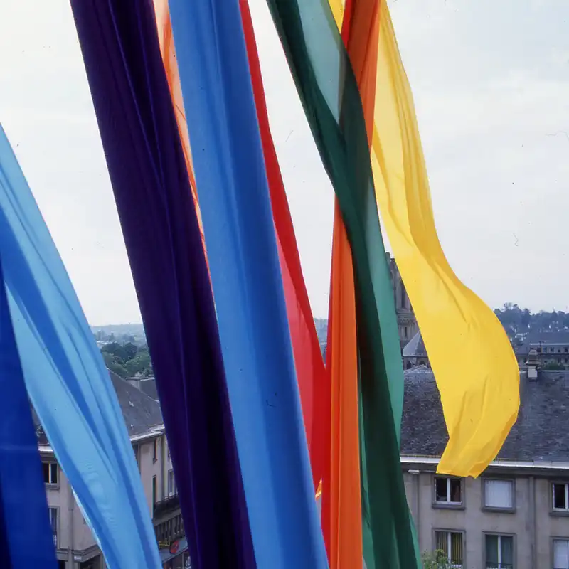 La tour de l'Arc-en-ciel